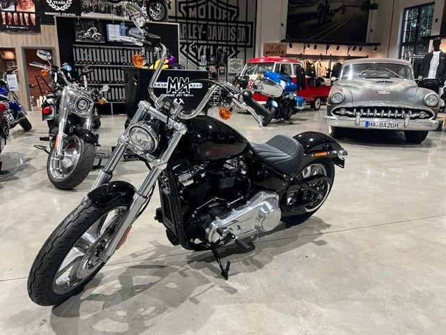 Fahrzeugabbildung Harley-Davidson SOFTAIL STANDARD FXST  Sofort Finanz.ab 4,99%