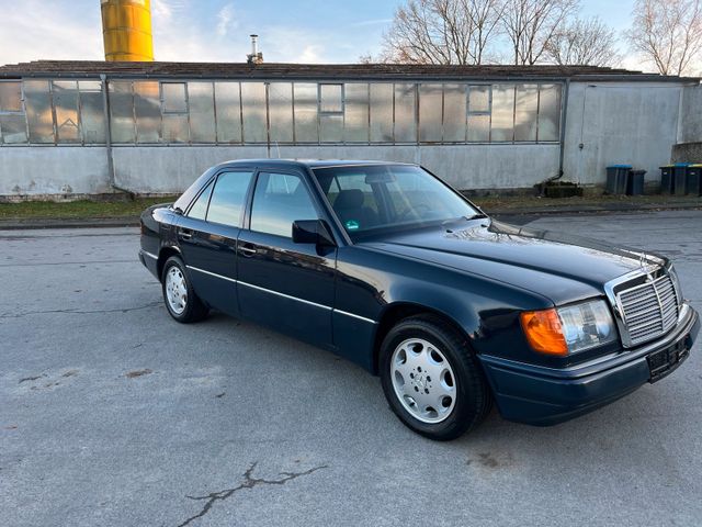 Mercedes-Benz Mercedes 200E W124 Oldtimer sehr gepflegt ...