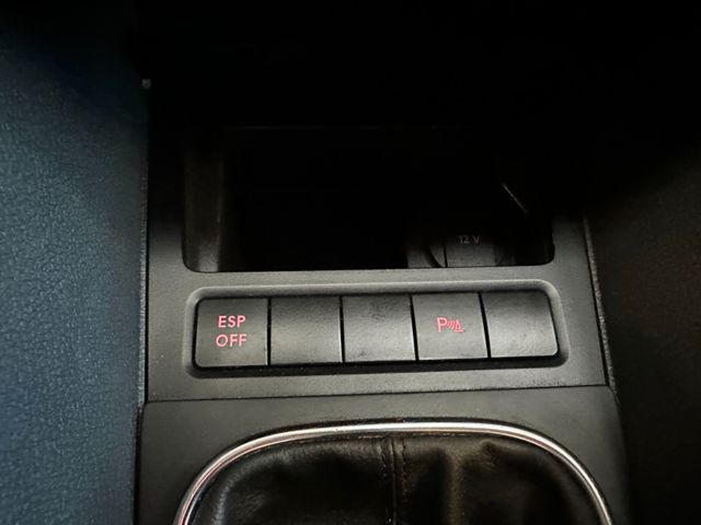 Volkswagen Golf VI Comfortline *1. Hand*Klima*Radio*USB*PDC