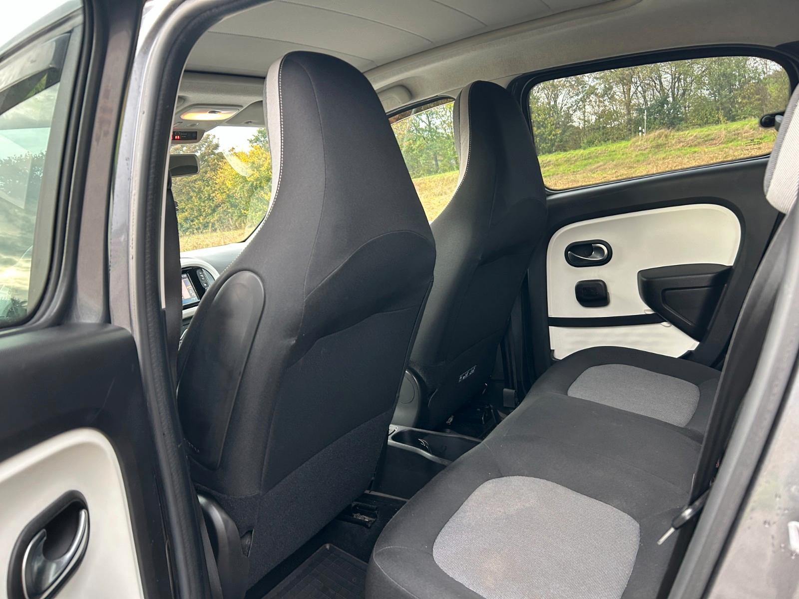 Renault Twingo Intens TCe 90 Klimaauto. Navi PDC Kamera