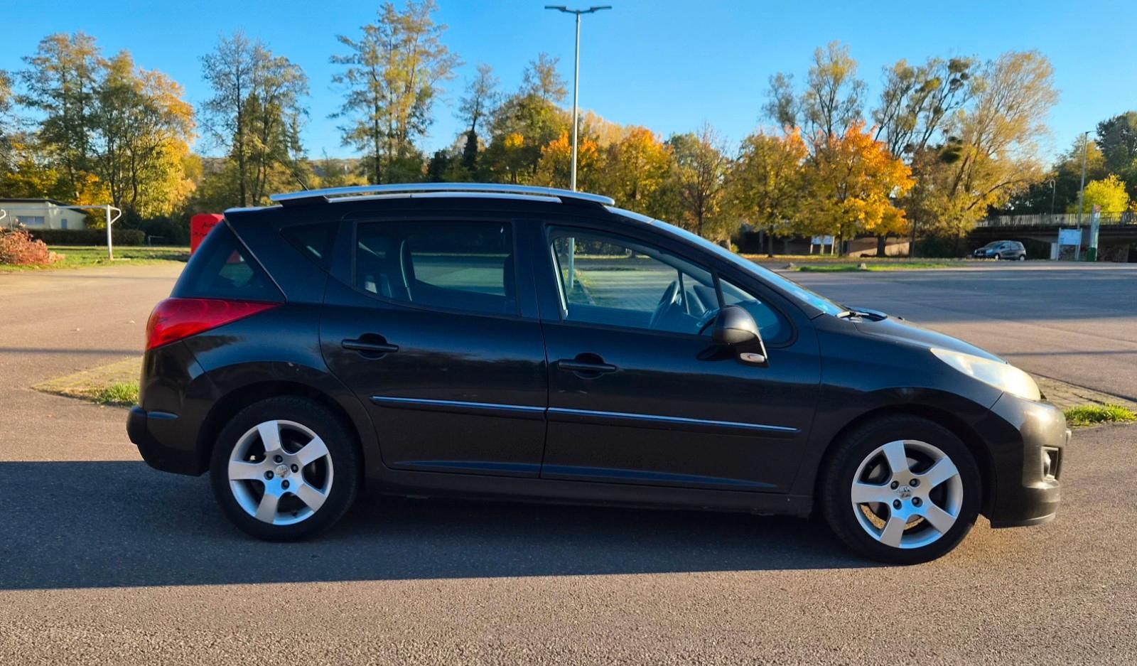 Peugeot 207 2011 — photo 5