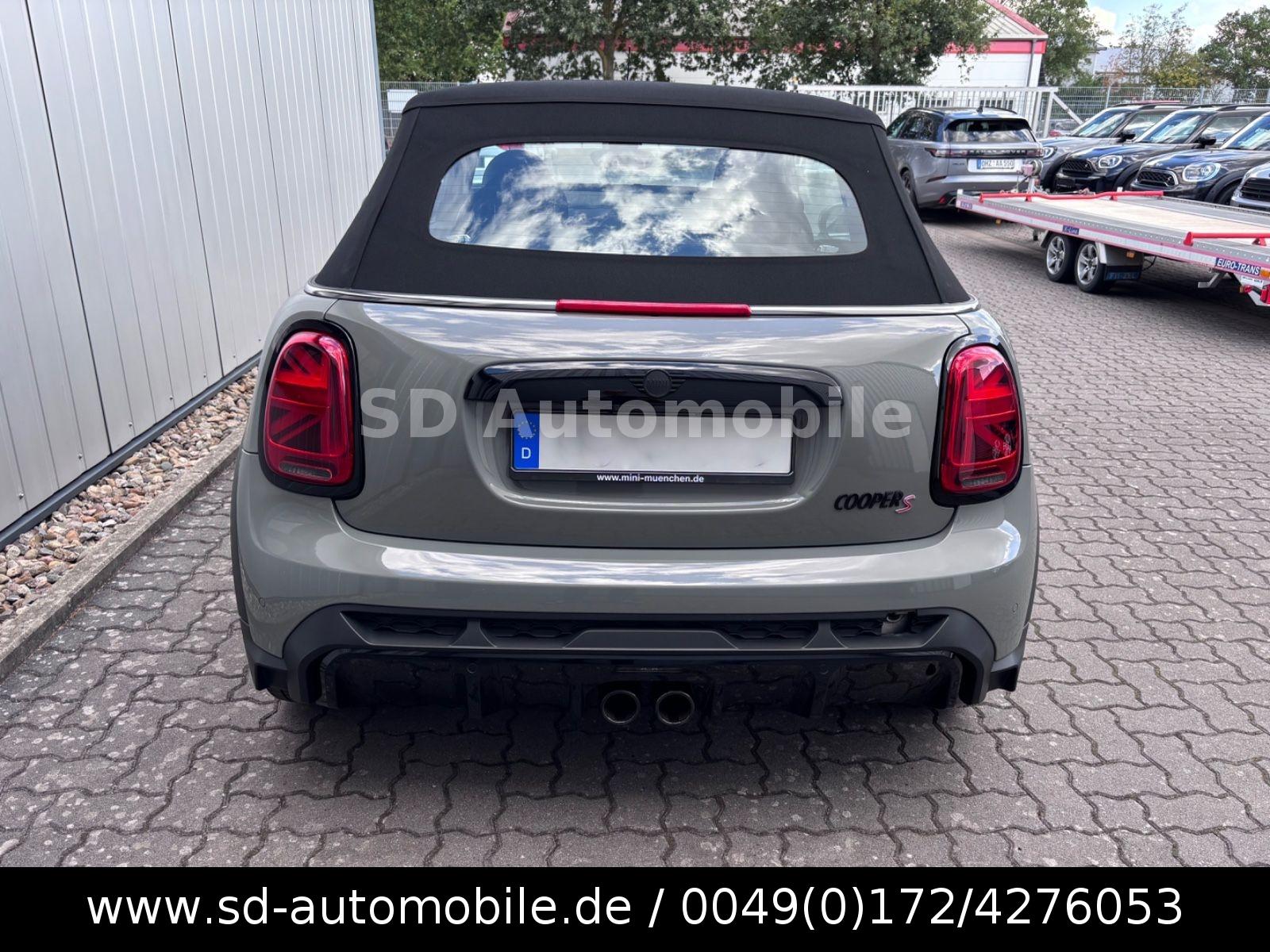 MINI Cooper S Cabrio John Cooper Works Trim