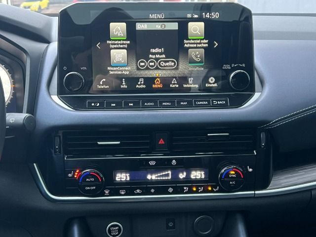 Fahrzeugabbildung Nissan Qashqai 1.3 DIG-T Xtronic Tekna LED+Design+19`