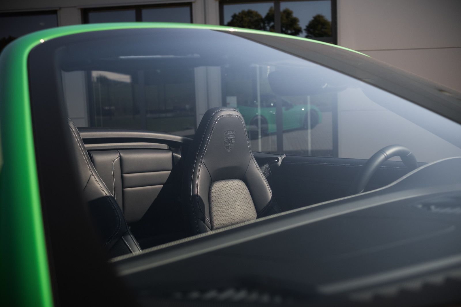 Fahrzeugabbildung Porsche 992/911 GTS-LED-Sitzbelü.-Inno-360´´-90 Ltr.
