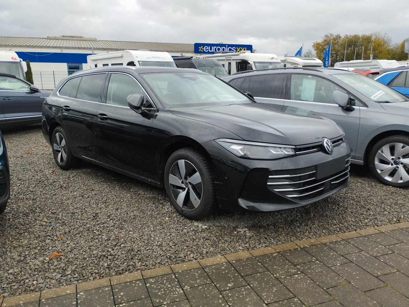 Fahrzeugabbildung Volkswagen Passat Variant 2.0 Business NEU56T AHK ACC Kamer