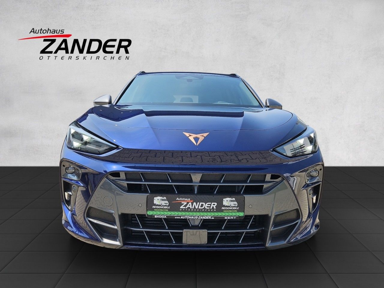 Fahrzeugabbildung CUPRA Terramar 1.5 eTSI Edge-Paket - Winterpaket