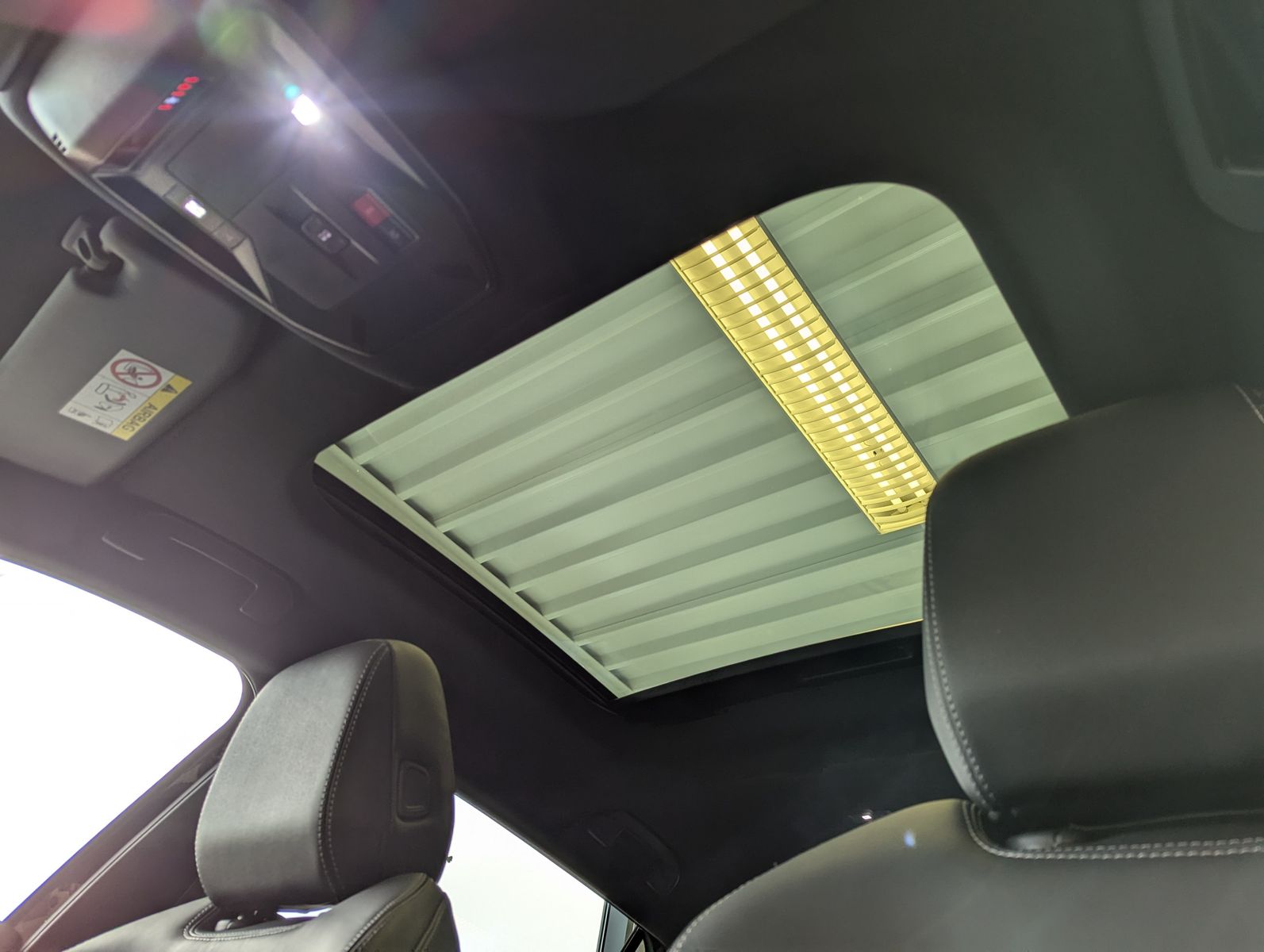 OPEL Astra 1.2 Ultimate Leder-Nappa Sitzlüft AHK Pano - Image 14