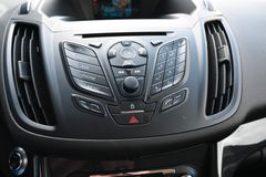 Fahrzeugabbildung Ford Kuga 2.0 TDCi  Schalter Titanium*Klimaautom.*AHK