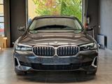 BMW 530d xDrive Luxury Line*KAMERA*CARPLAY*HEBEDACH* - BMW 530: 530xd