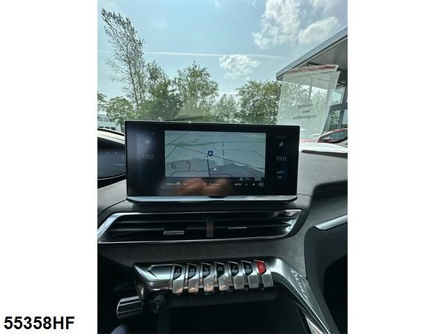 Fahrzeugabbildung Peugeot 3008 1.5 BlueHDi 130, GT