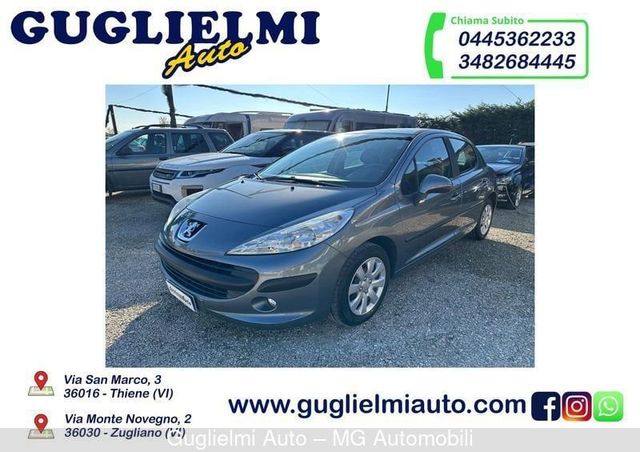 Peugeot 207 1.4 8V 75CV 5p. X Line