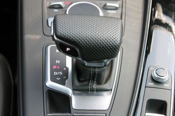 Fahrzeugabbildung Audi A5 Cabrio 2.0 TFSI S-Line Quattro ACC LED PDC