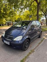 Mercedes-Benz A 140 CLASSIC CLASSIC - blaue Mercedes-Benz A 140