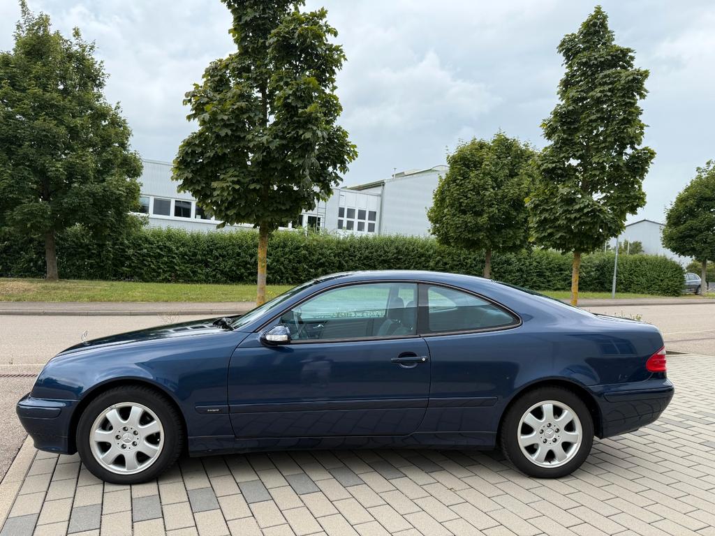 Mercedes-Benz CLK 200