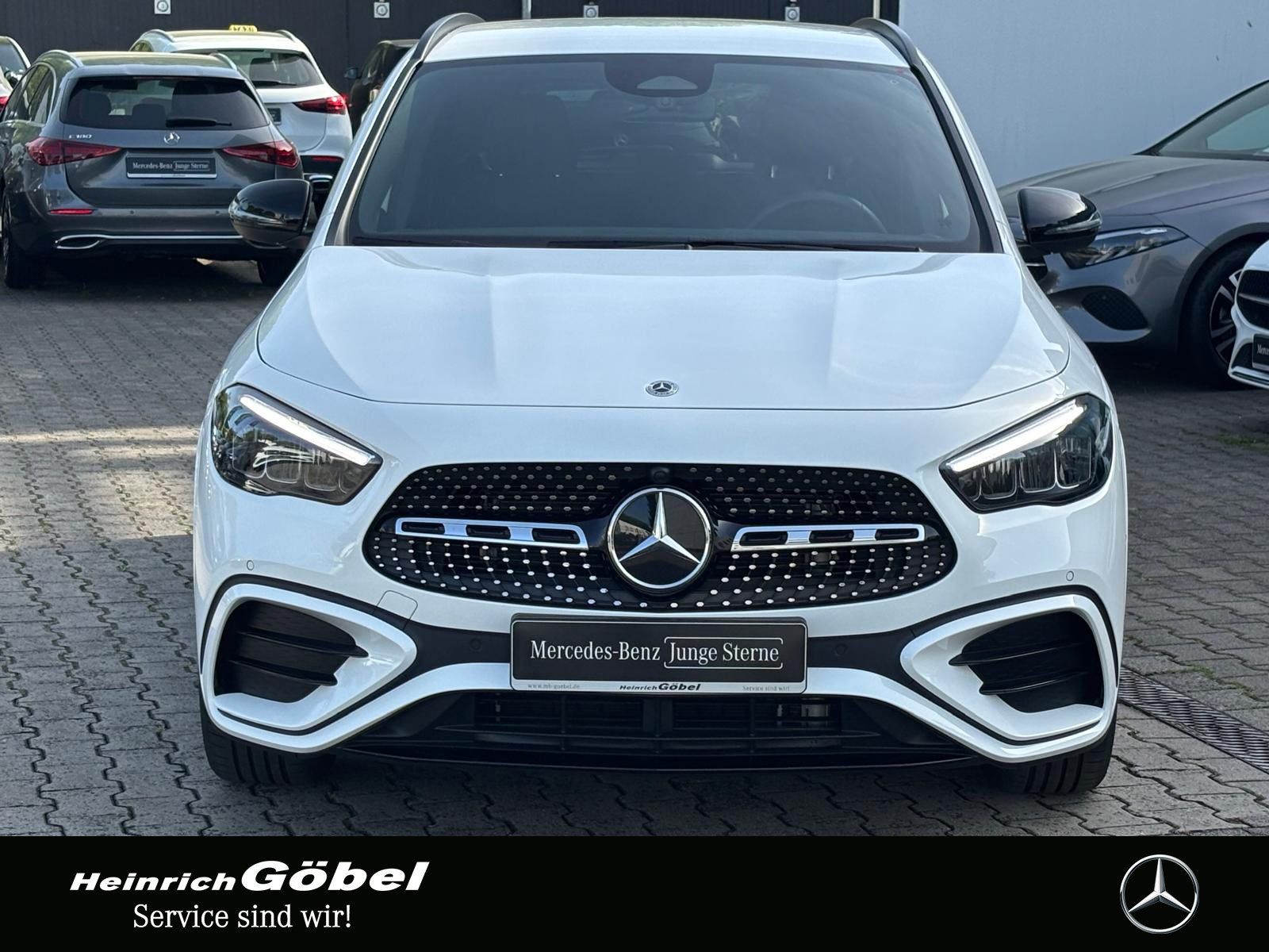 Fahrzeugabbildung Mercedes-Benz GLA 200 AMG-ADV+ AMB SPI KLG-KP LED KAM 20-ZOLL