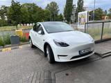 Tesla Model Y Long Range Dual Motor AWD  - Tesla Model Y Gebrauchtwagen in Berlin