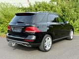 Mercedes-Benz GLE350d*4Matic*AHK*Luft*Pano*ACC*8-Fach* - Mercedes-Benz GLE 350: Automatik