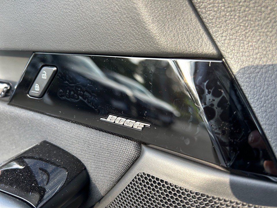 Fahrzeugabbildung Mazda CX-30 SKYG 140PS EXCLUSIVE NAVI+BOSE+CARPLAY+SHZ