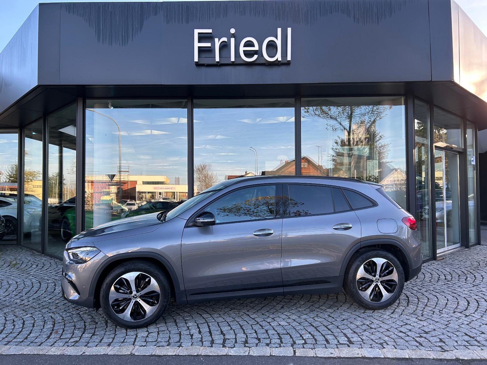 Mercedes-Benz GLA 200 Progr., Distro., Night, AHK, Multibeam