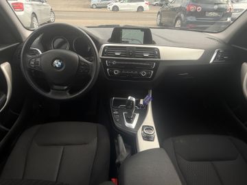 BMW 118 - 10