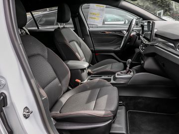 Ford Focus Turnier 1.0 ST-Line Spurhalteassi. Kamera