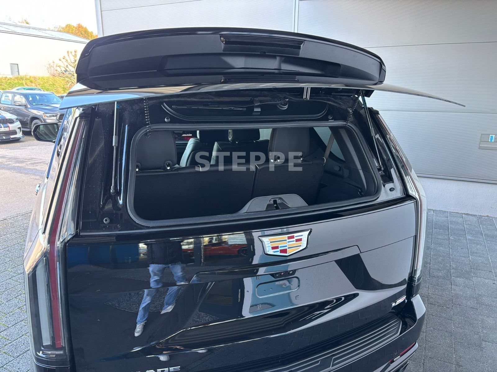 Cadillac Escalade MY26 V-Series 6.2 V8 Supercharged AWD