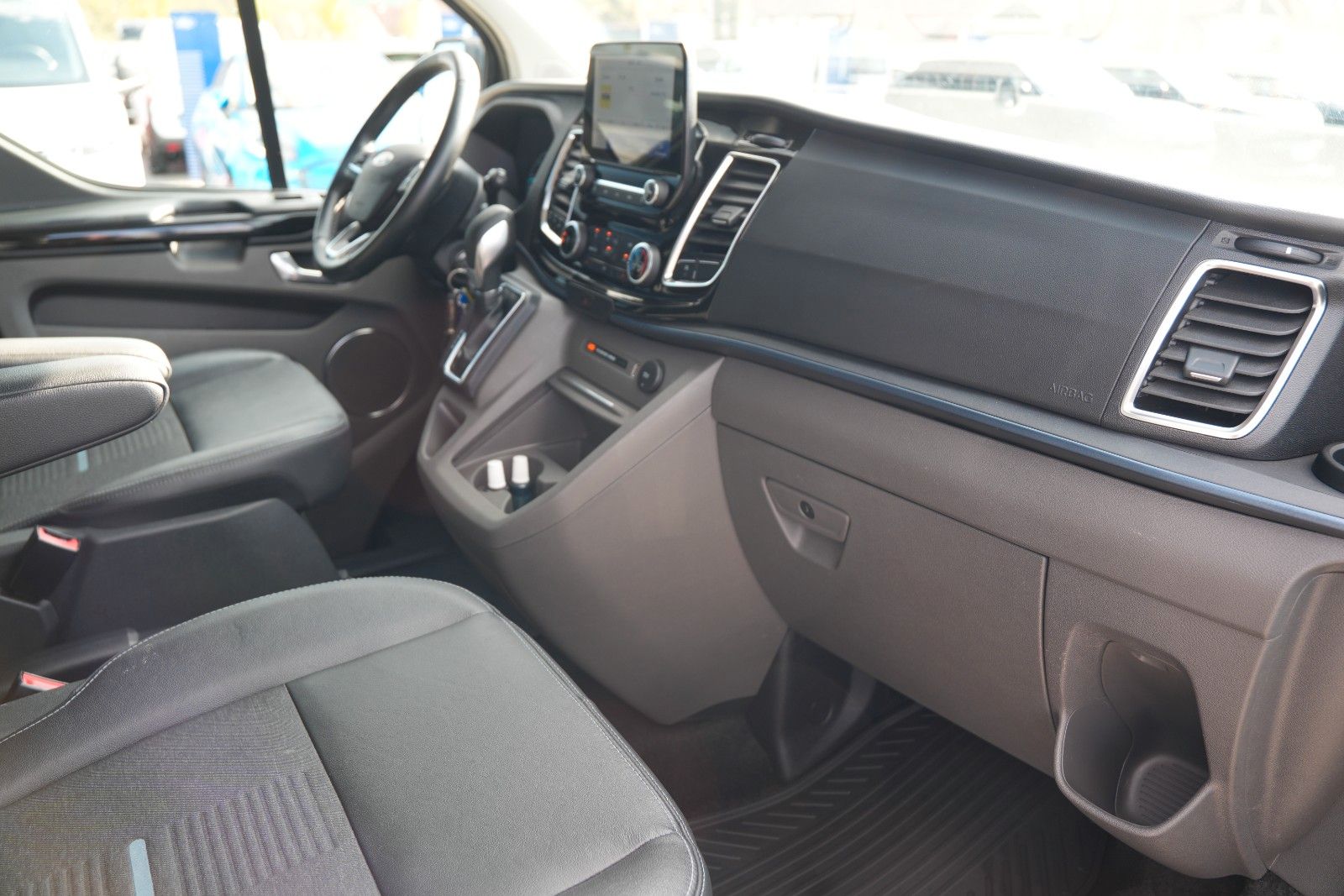 Ford Tourneo Custom Active 2.0 TDCi L1 AHK Bi-Xenon foto 18