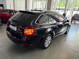 Skoda Octavia Combi 1.5 TGI DSG STYLE PANO LED ACC 1.H - Skoda Octavia: Style