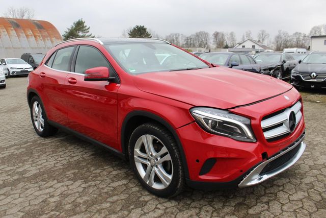 Mercedes-Benz GLA 220 CDI 7G-DCT Urban