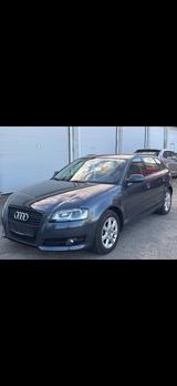 Audi A3 2.0TDI TÜV Neu  2 Hand - mit Diesel-Antrieb: Kleinwagen, 2.0