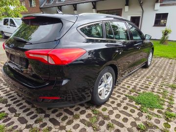 Ford Focus - 4
