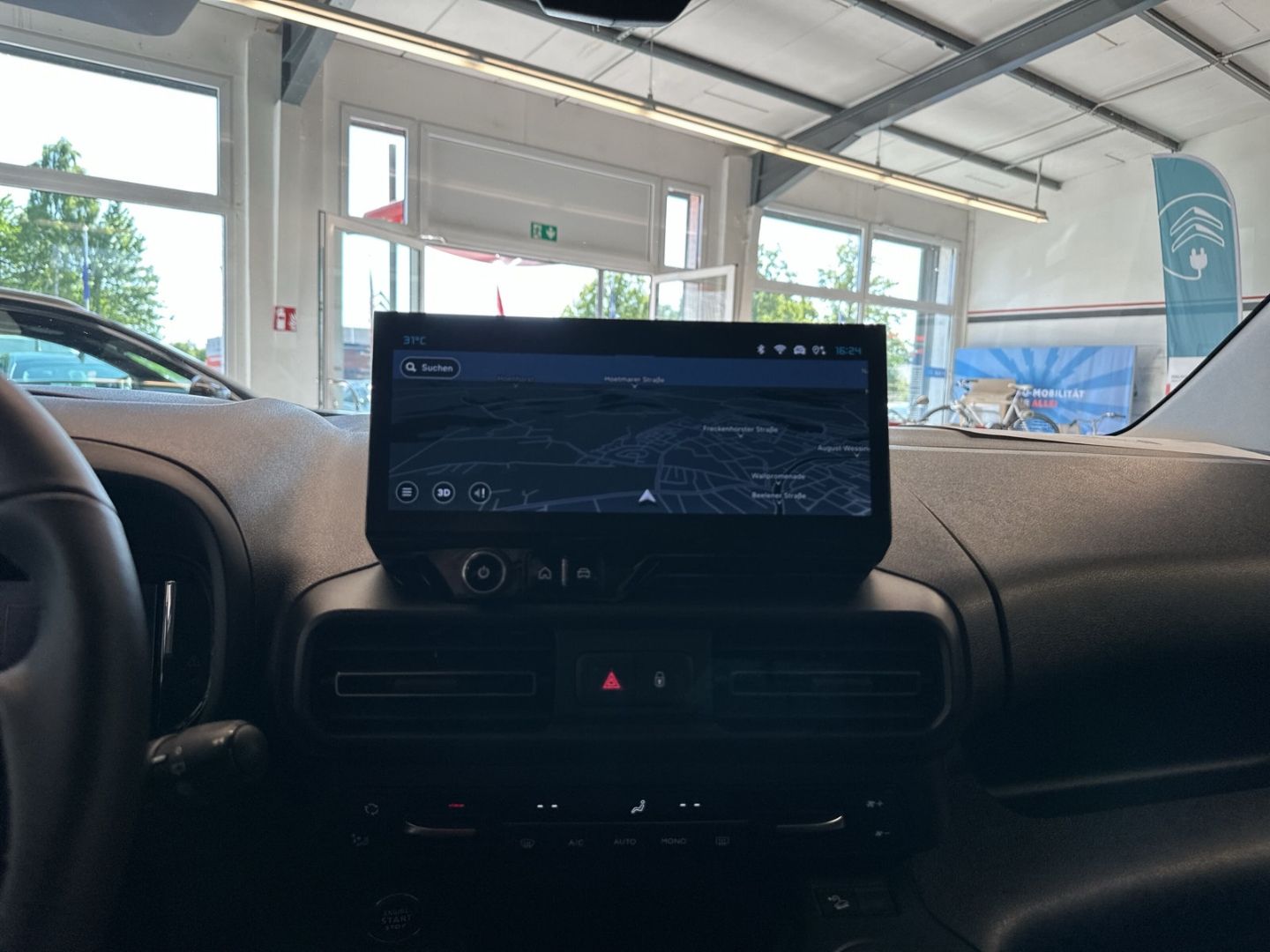Fahrzeugabbildung Citroën Berlingo XL BlueHDi 130 EAT8 S&S Max Navi CarPla