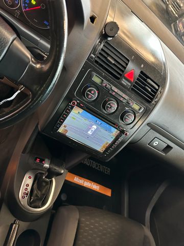 Volkswagen Touran  *7Sitzer*Navi*DSG*Sitzh*BiXenon*