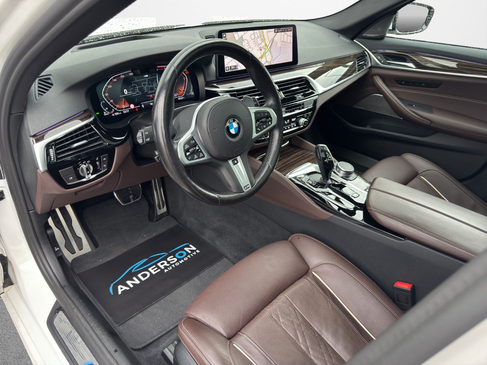 Fahrzeugabbildung BMW 540D XDRIVE M SPORT LASER 360° AHK HUD H&K BROWN