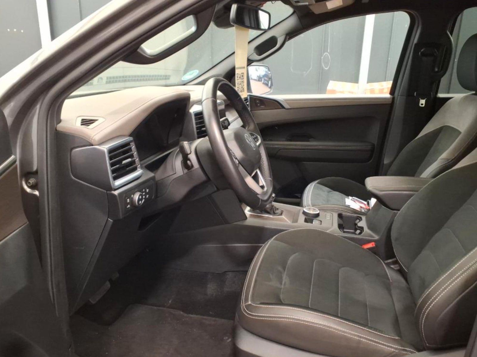 Volkswagen Amarok 3.0 TDI Style 4Motion ACC MATRIX SHZ AHK foto 2