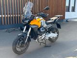 Moto Guzzi Stelvio - perfekt für große Fahrer - MOTO GUZZI STELVIO
