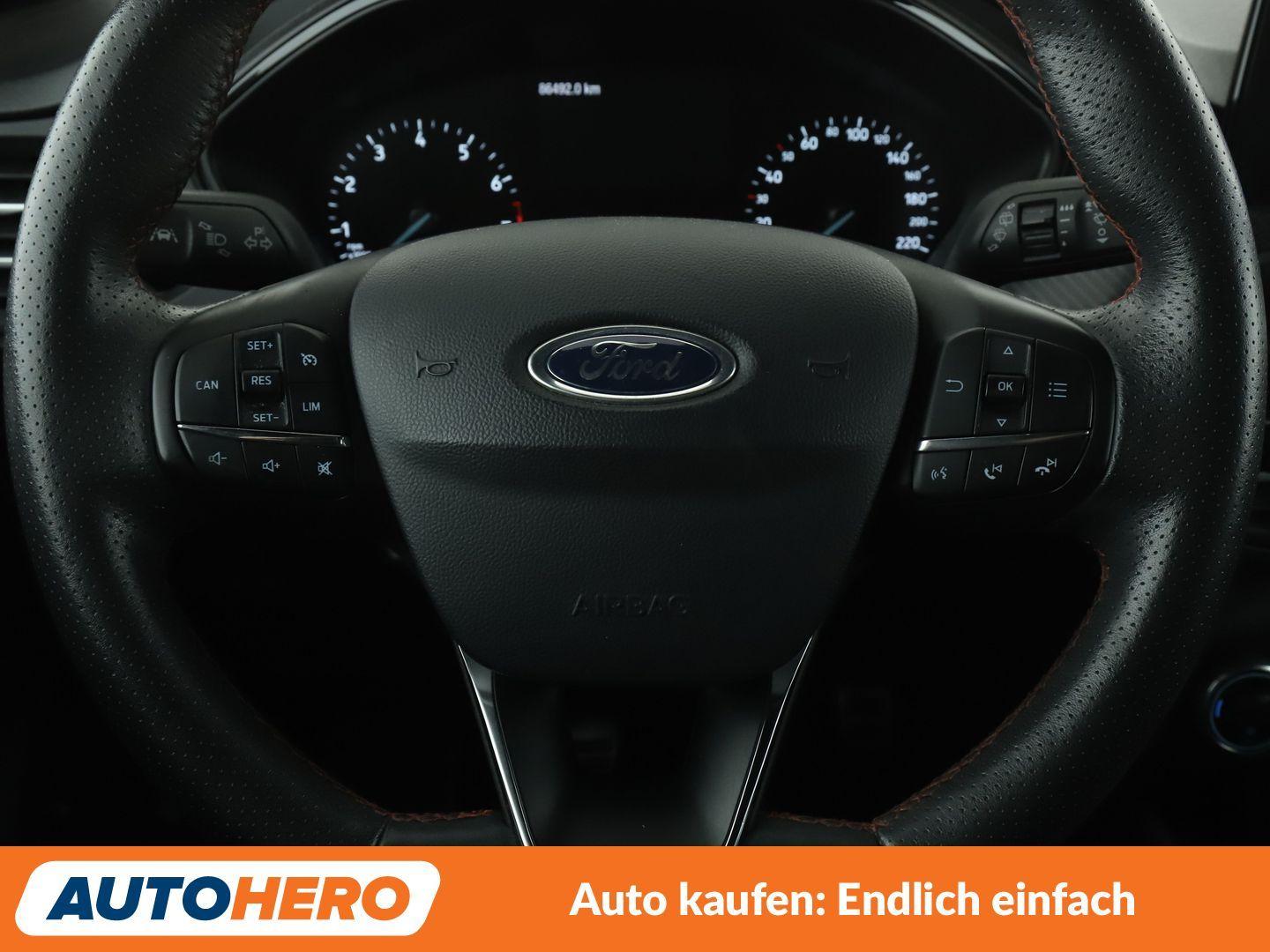 Ford Focus 1.0 EcoBoost ST-Line*NAVI*LED*TEMPO*CAM*