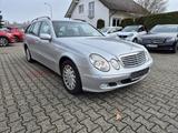 Mercedes-Benz E 220 T CDI Elegance, Klima, Automatik, Navigati - Mercedes-Benz E 220: Cdi Elegance
