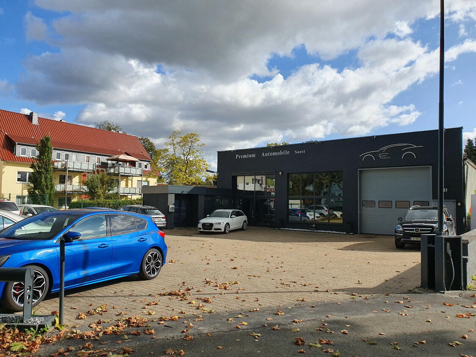 showroom-image-bottom