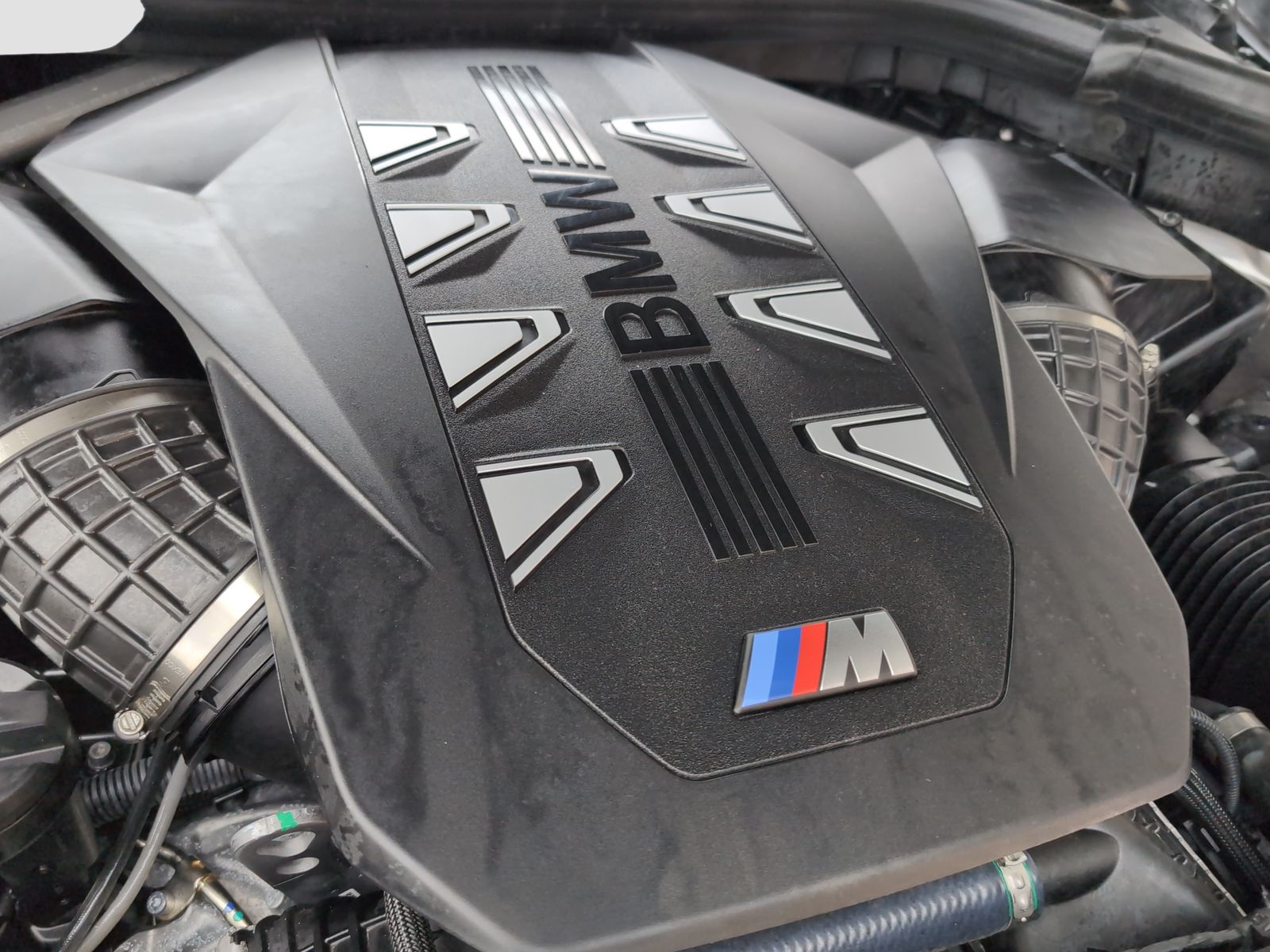 BMW X7 M60 - Bild 16