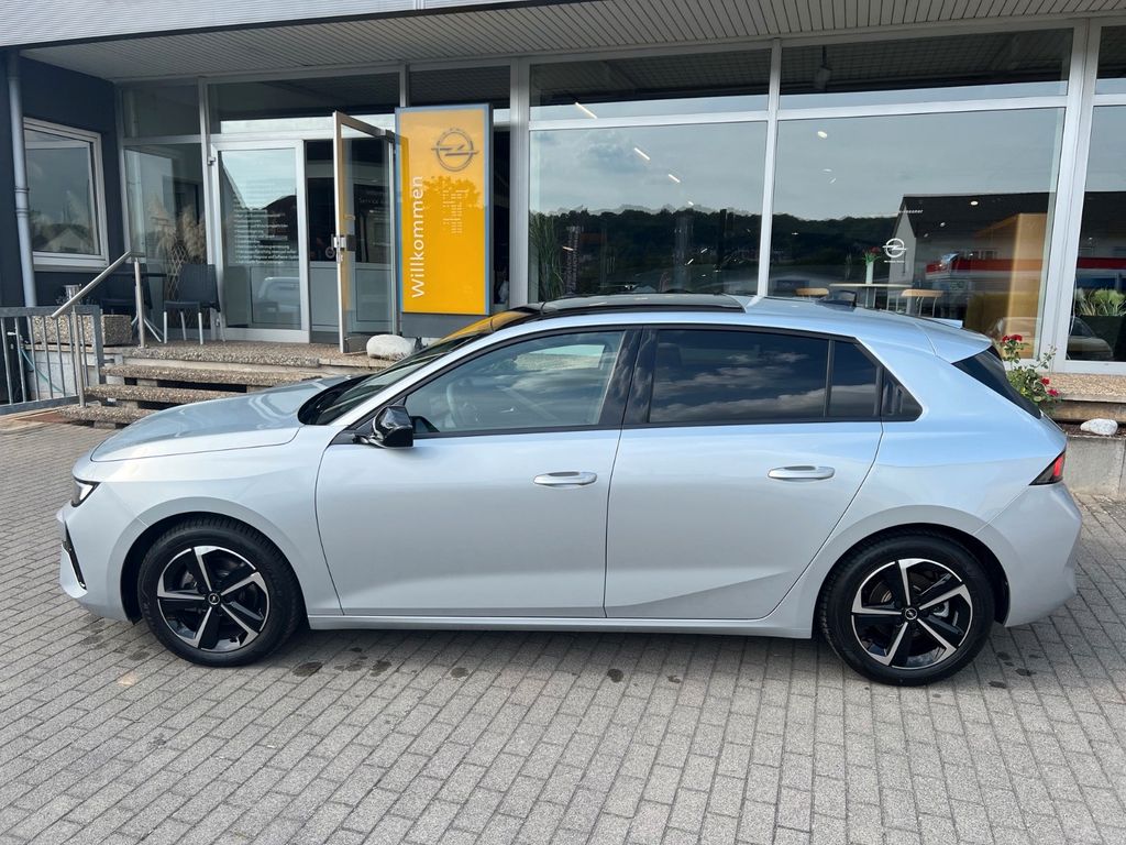 Opel Astra — fotografia 3