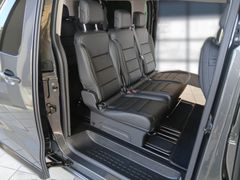 SpaceTourer Max XL HDI 180 SpaceTourer Max XL HDI 180