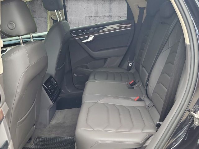 Touareg 3.0 V6 TDI Atmosphere R-Line 4M Luft AHK