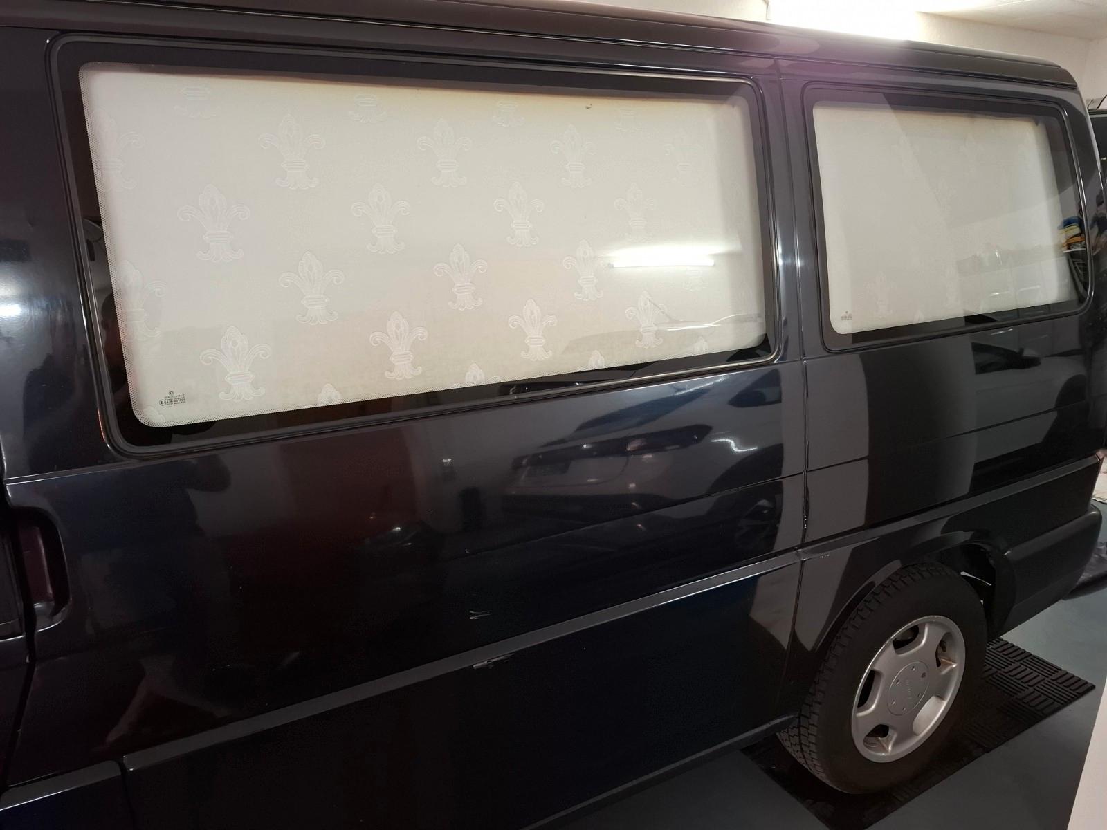 Volkswagen T4 Bestattungswagen auf Kombi Basis
