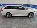 Skoda Octavia Combi Style 2.0TDI HUD DCC ACCAHK Matrix - Skoda Octavia: Automatik