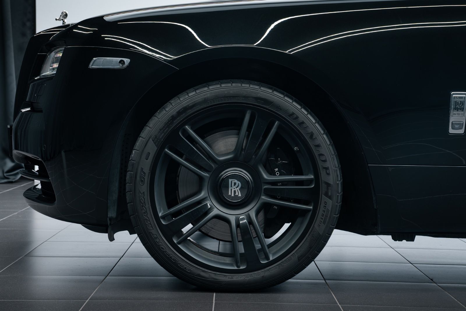 Fahrzeugabbildung Rolls-Royce Wraith BESPOKE AUDIO/SHOOTING STAR/DRIVER ASSI 3