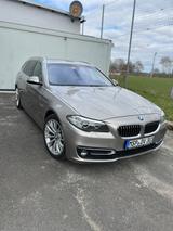 BMW 530d xDrive Touring A Luxury Line Luxury Line