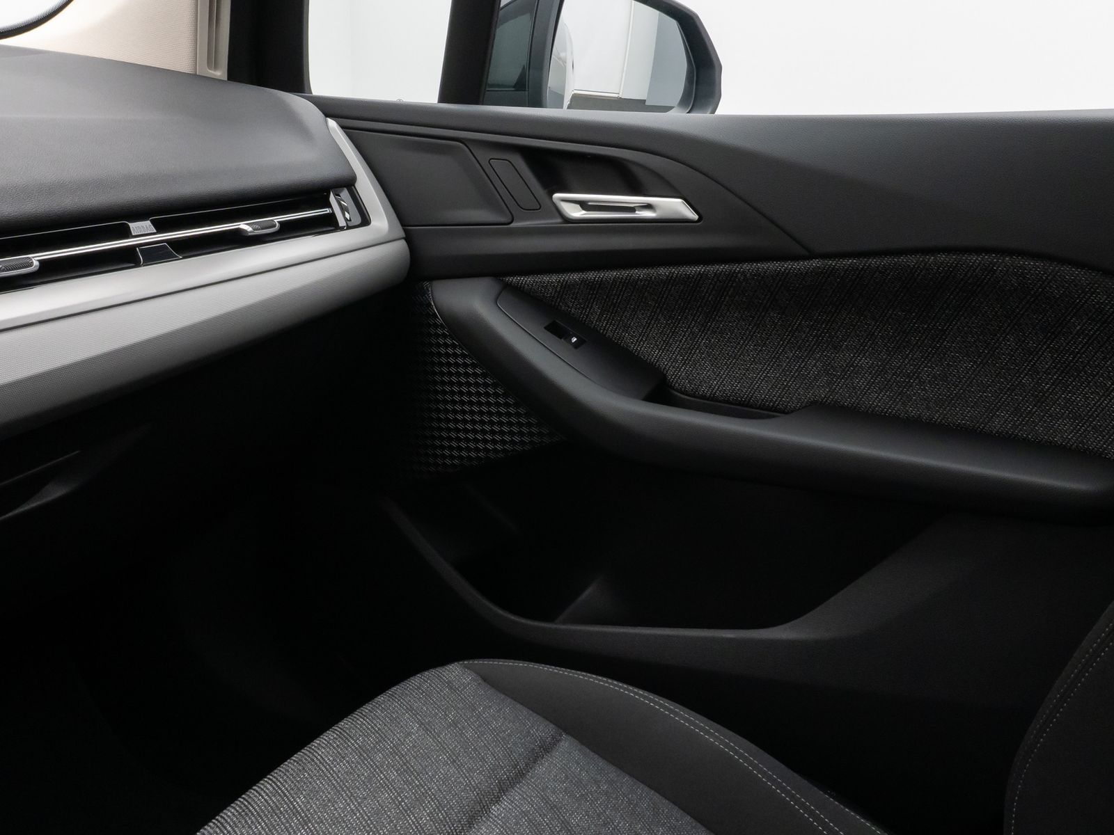 Fahrzeugabbildung BMW 216i Active Tourer Kamera DAB Widscreen Alarm