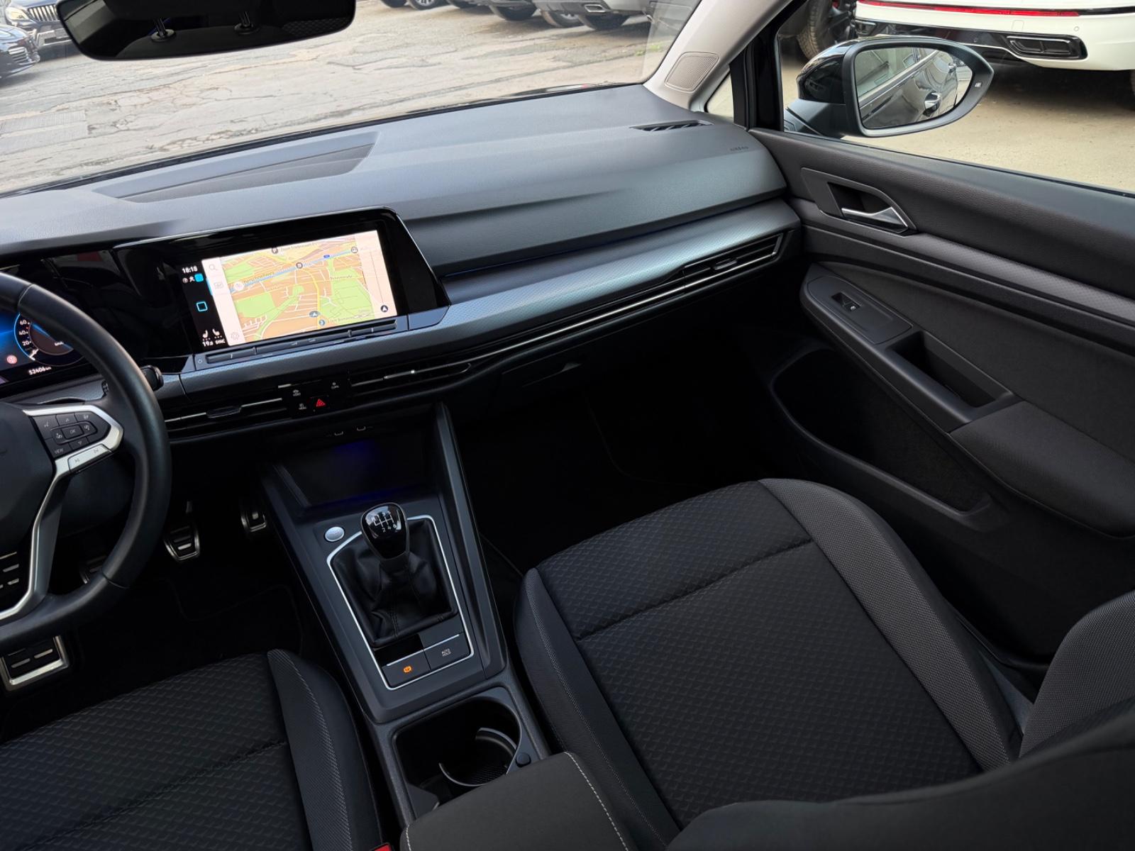 Volkswagen Golf VIII Lim. Active, миниатюра 30