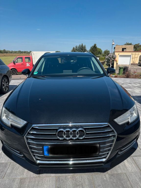 Image of Audi A4